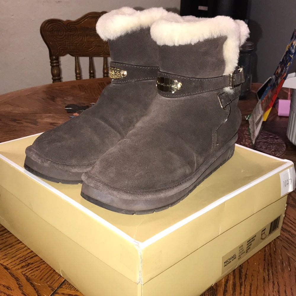 Authentic women’s Michael Kors Boots